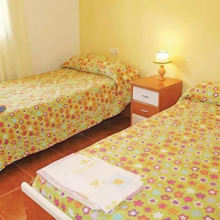 4 Bedroom Amazing In *